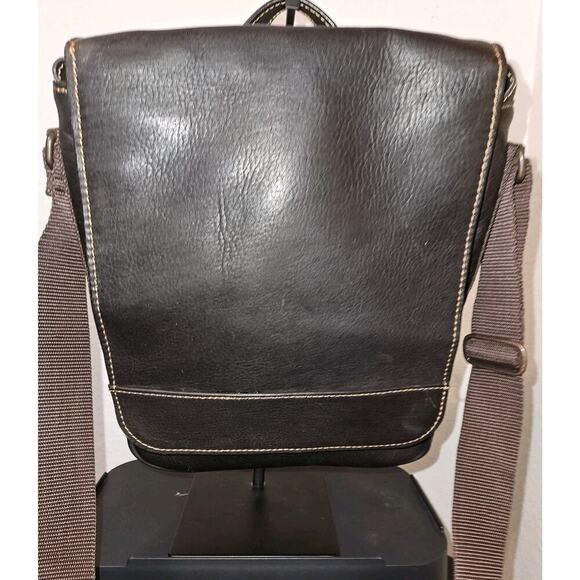 Wilsons Leather Shoulder Crossbody Brown Small Messenger Saddle Bag Travel Work - Picture 3 of 11